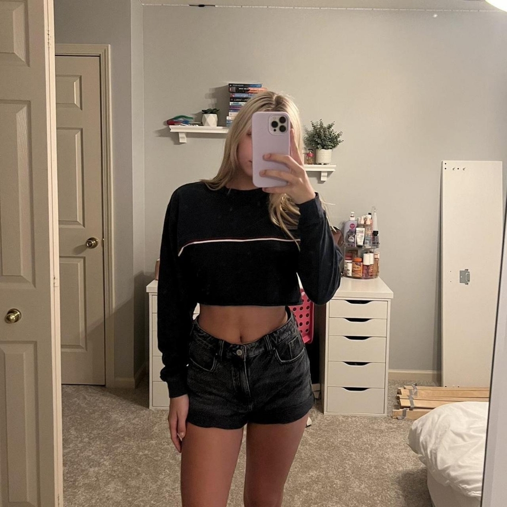 Women's Crop-top